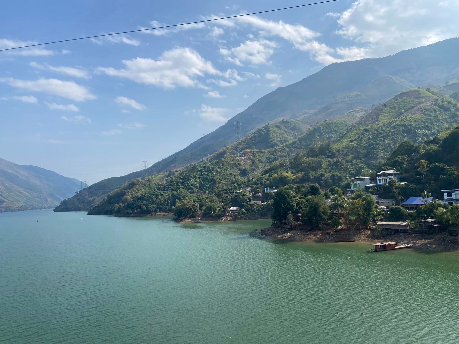 E-Bike Cycling Tour: Hanoi - Ba Be - Ha Giang 7 Days